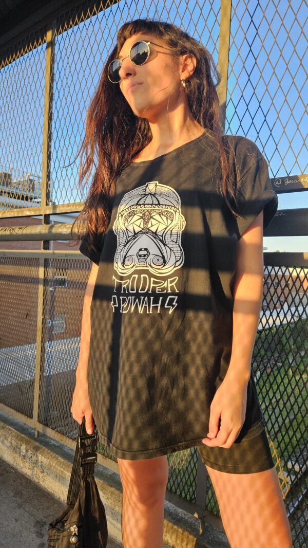 20241109_190937 Remera Trooper Powah