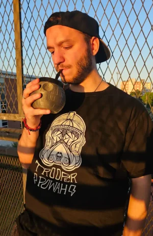 Remera Trooper Powah